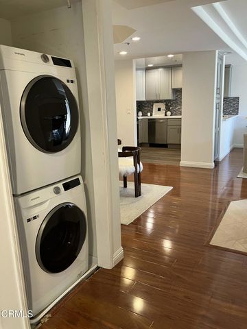 335 S Sierra Madre Boulevard 104A, Pasadena, CA 91107