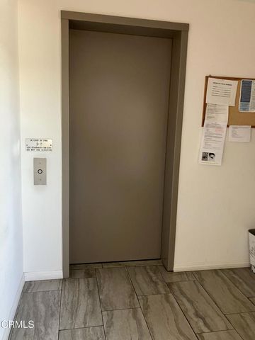 335 S Sierra Madre Boulevard 104A, Pasadena, CA 91107