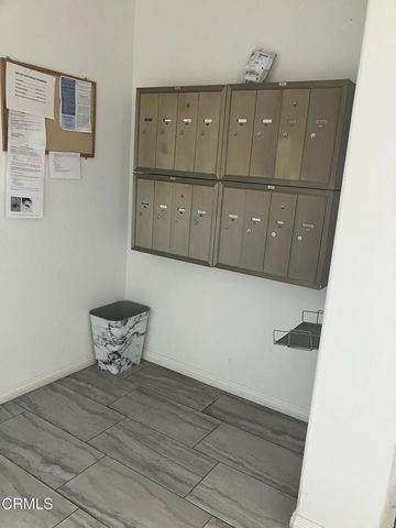 335 S Sierra Madre Boulevard 104A, Pasadena, CA 91107