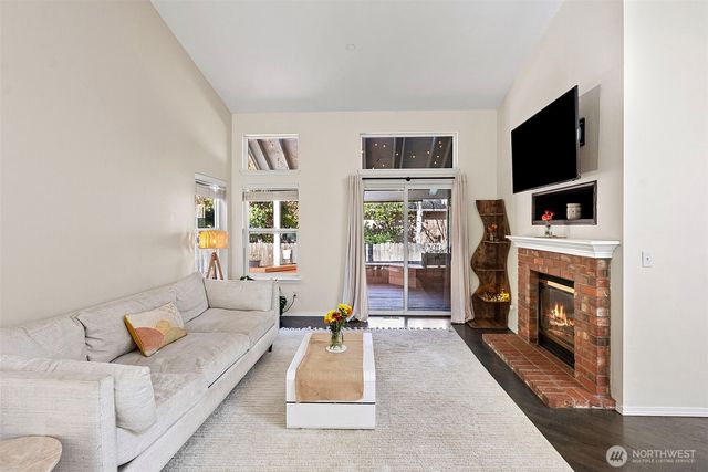 1613 Palisade Boulevard, Dupont, WA 98327