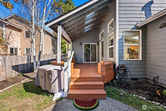 1613 Palisade Boulevard, Dupont, WA 98327