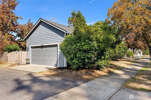 1613 Palisade Boulevard, Dupont, WA 98327