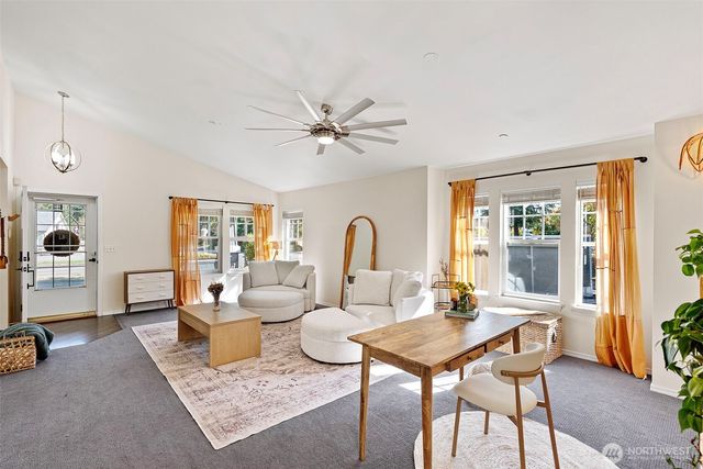 1613 Palisade Boulevard, Dupont, WA 98327