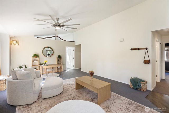 1613 Palisade Boulevard, Dupont, WA 98327