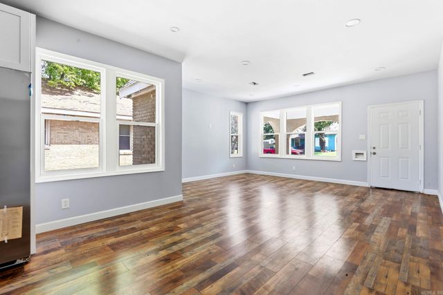 2307 E 2nd Street, North Little Rock, AR 72114