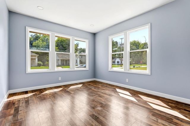 2307 E 2nd Street, North Little Rock, AR 72114