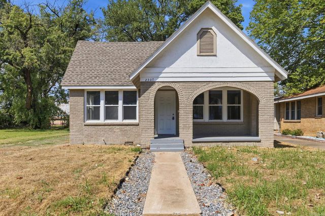 2307 E 2nd Street, North Little Rock, AR 72114