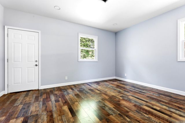 2307 E 2nd Street, North Little Rock, AR 72114