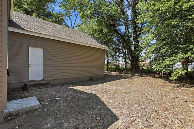 2307 E 2nd Street, North Little Rock, AR 72114