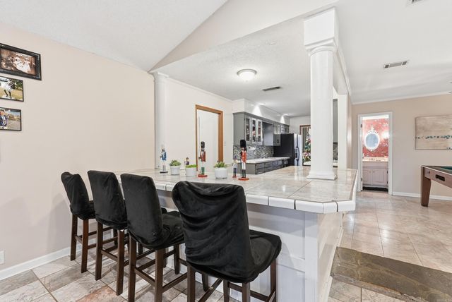 4 Yazoo Cove, Maumelle, AR 72113