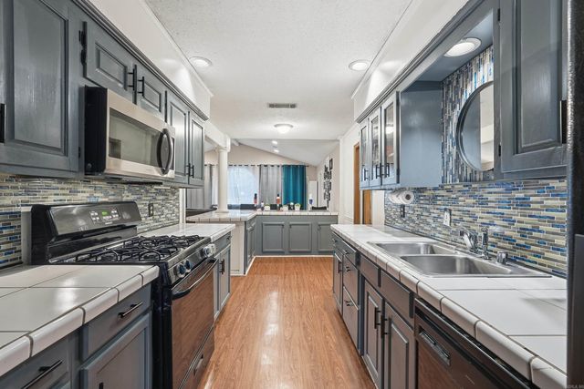 4 Yazoo Cove, Maumelle, AR 72113