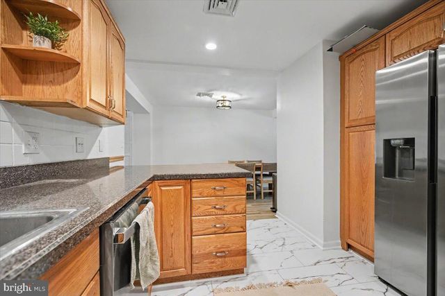 701 SCHOOL LINE DR, King Of Prussia, PA 19406