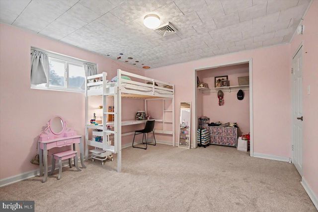 701 SCHOOL LINE DR, King Of Prussia, PA 19406