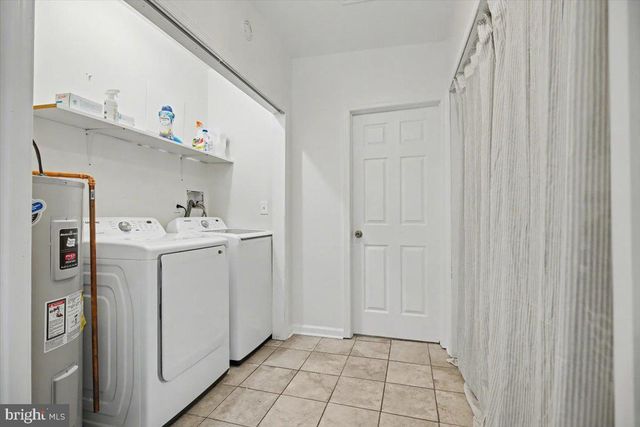 701 SCHOOL LINE DR, King Of Prussia, PA 19406