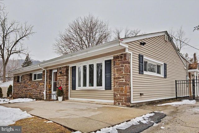 701 SCHOOL LINE DR, King Of Prussia, PA 19406