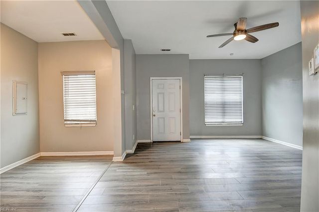 208 Gilmerton AVE, Portsmouth, VA 23704