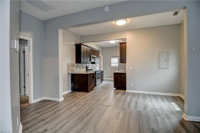 208 Gilmerton AVE, Portsmouth, VA 23704