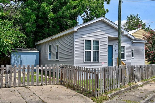 208 Gilmerton AVE, Portsmouth, VA 23704
