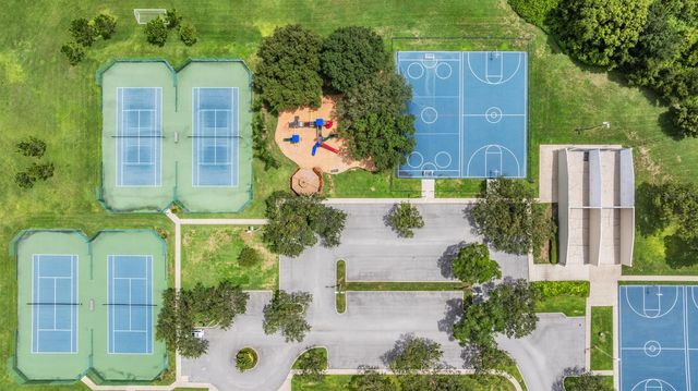 6504 THOROUGHBRED LOOP, Odessa, FL 33556