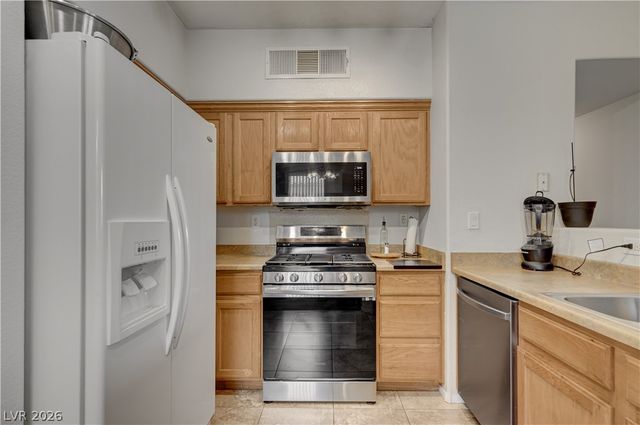 50 Aura De Blanco Street 11104, Henderson, NV 89074