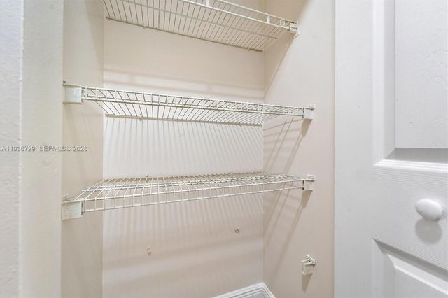 1109 Green Pine Blvd C1, West Palm Beach, FL 33409