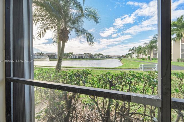 1109 Green Pine Blvd C1, West Palm Beach, FL 33409