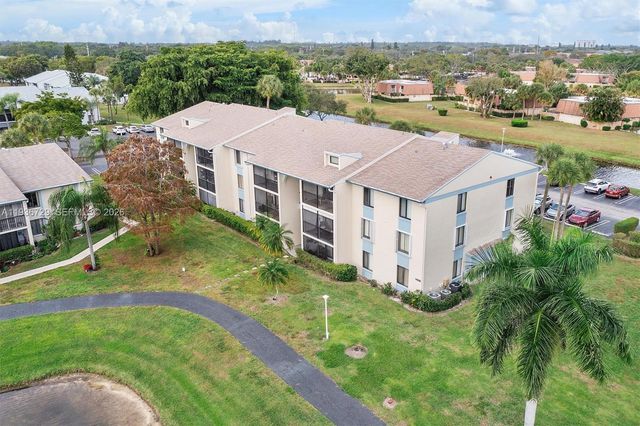 1109 Green Pine Blvd C1, West Palm Beach, FL 33409