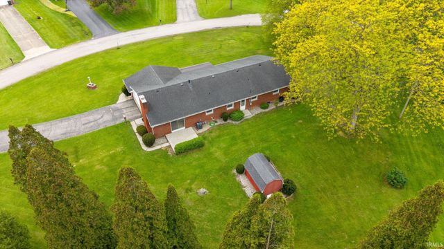 6515 W Hills Road, Fort Wayne, IN 46804