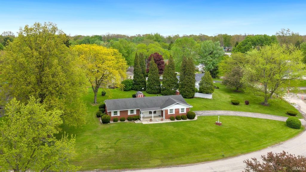 6515 W Hills Road, Fort Wayne, IN 46804