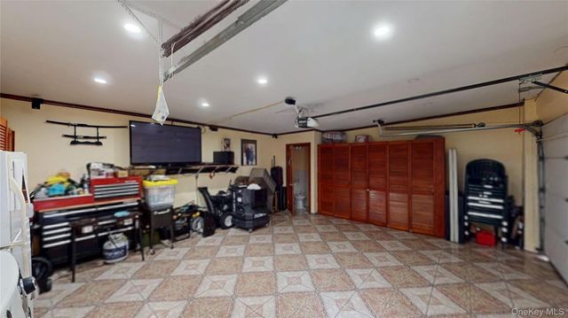 219 Shepherd Avenue, Brooklyn, NY 11208