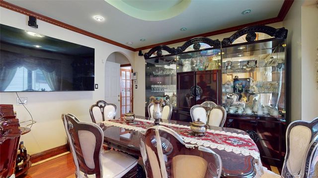 219 Shepherd Avenue, Brooklyn, NY 11208