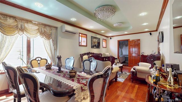 219 Shepherd Avenue, Brooklyn, NY 11208