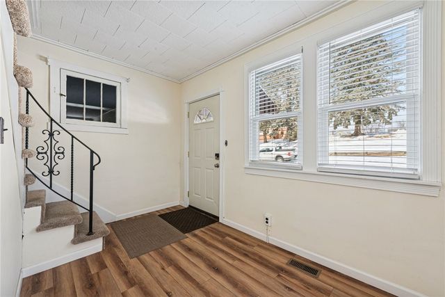 1066 Roup Ave, Brackenridge, PA 15014