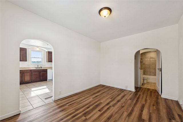 1066 Roup Ave, Brackenridge, PA 15014