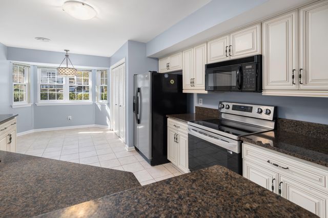 2079 Emerald Terrace, Mount Pleasant, SC 29464