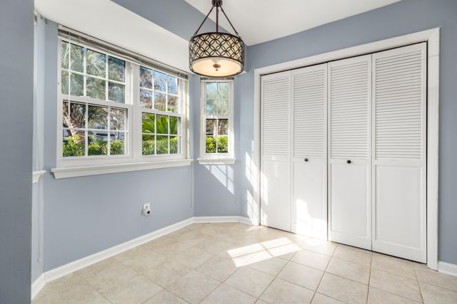 2079 Emerald Terrace, Mount Pleasant, SC 29464