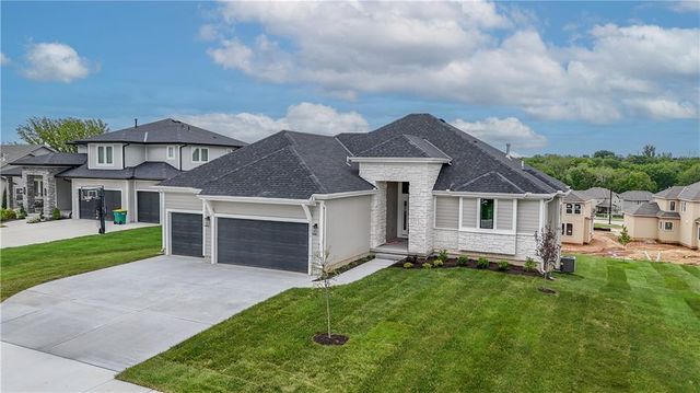 5902 McCormick Drive, Shawnee, KS 66226