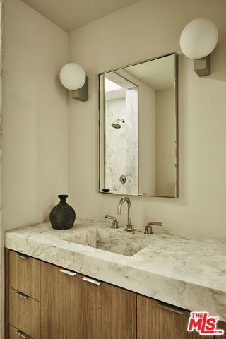 9100 Cordell Drive, Los Angeles, CA 90069