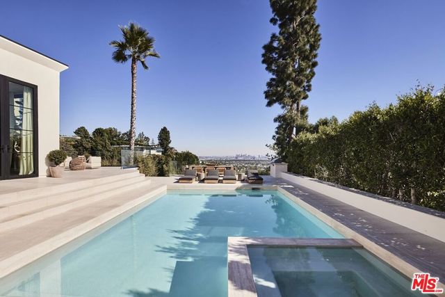 9100 Cordell Drive, Los Angeles, CA 90069