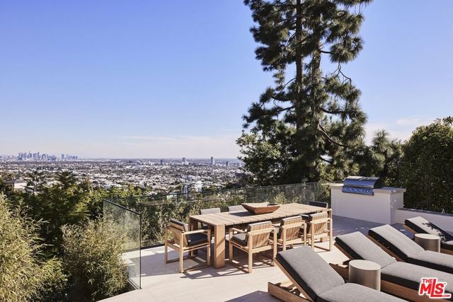 9100 Cordell Drive, Los Angeles, CA 90069
