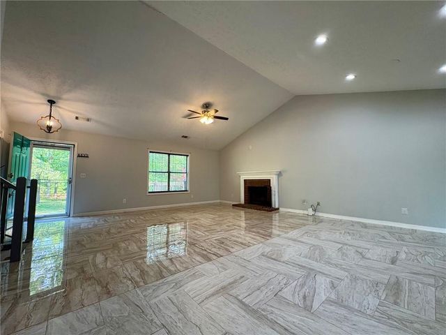 1410 Tall Pines Drive, Monroe, GA 30655