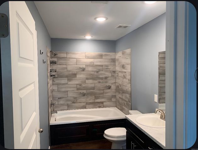 403 Elizabeth Dr, Paragould, AR 72450