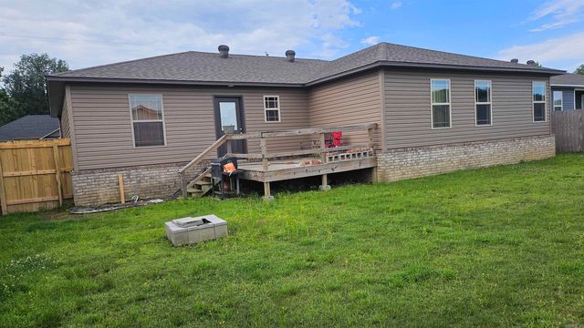 403 Elizabeth Dr, Paragould, AR 72450