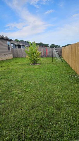 403 Elizabeth Dr, Paragould, AR 72450