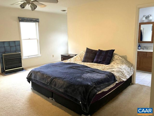 877 HOLLAND CREEK RD, Louisa, VA 23093