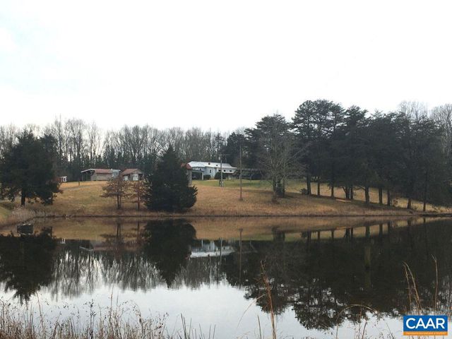 877 HOLLAND CREEK RD, Louisa, VA 23093