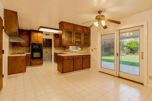 6308 N Lead Avenue, Fresno, CA 93711