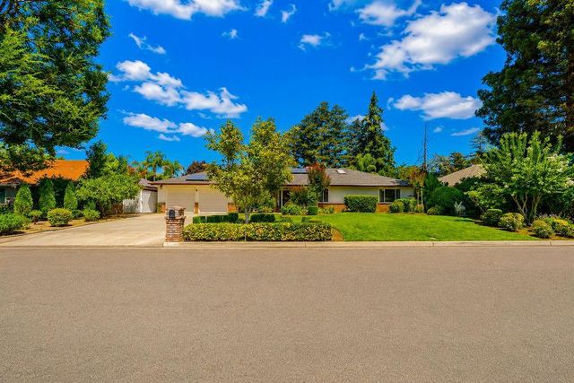 6308 N Lead Avenue, Fresno, CA 93711