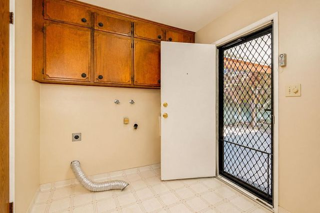 6308 N Lead Avenue, Fresno, CA 93711