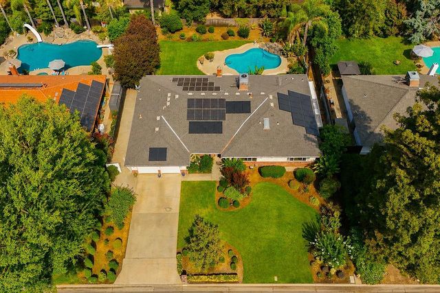 6308 N Lead Avenue, Fresno, CA 93711